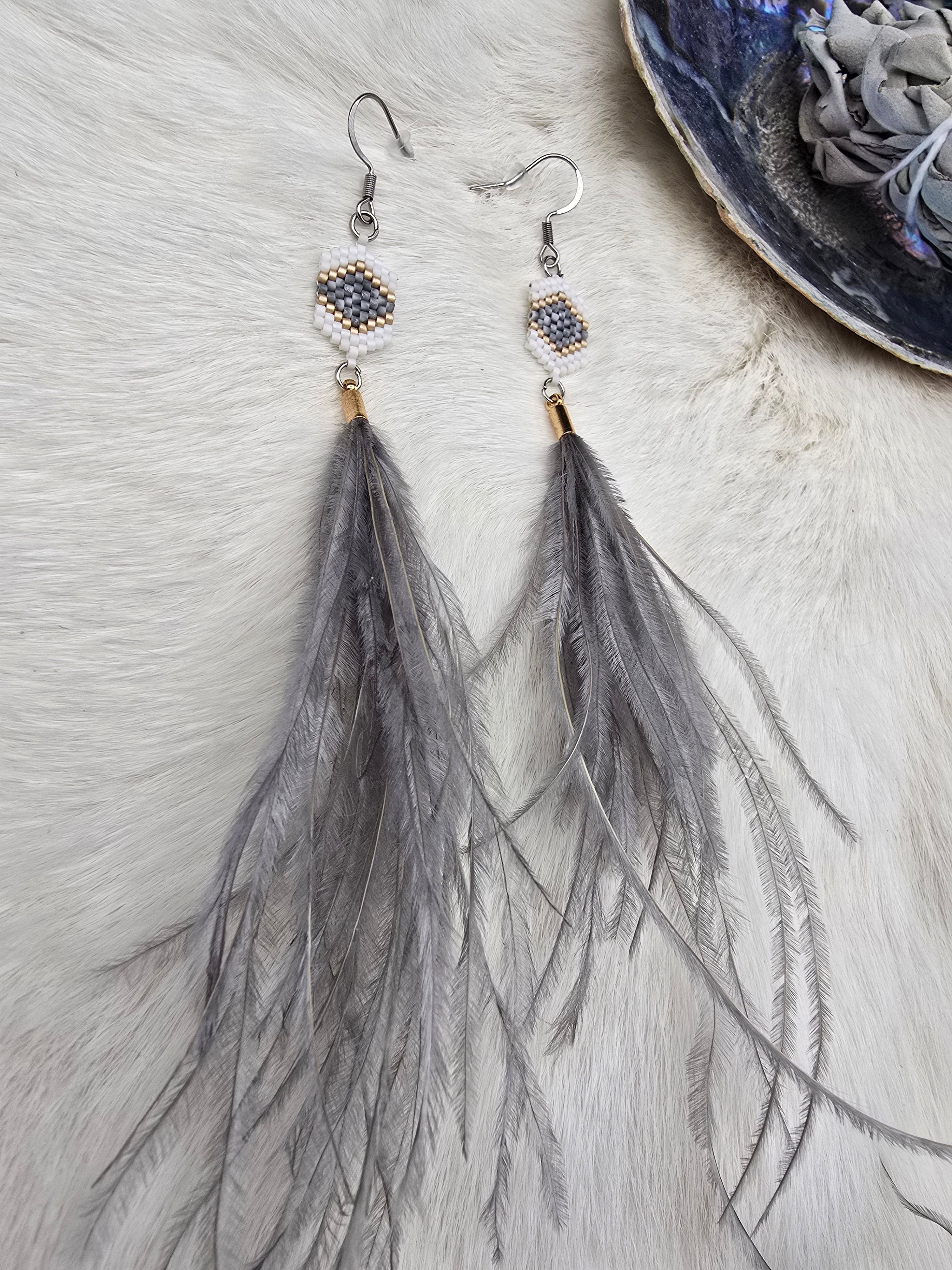 Gray & white feather earrings